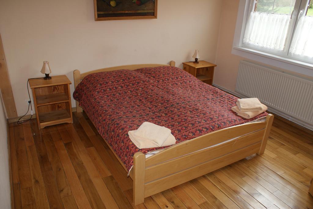 Palac Wojciechy Luaran gambar